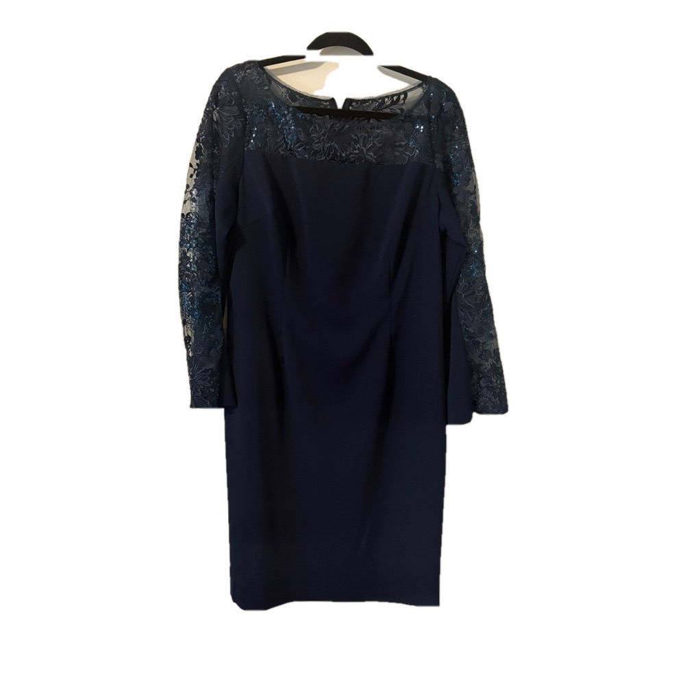 Carmen Marc Valvo Infusion Formal Dress